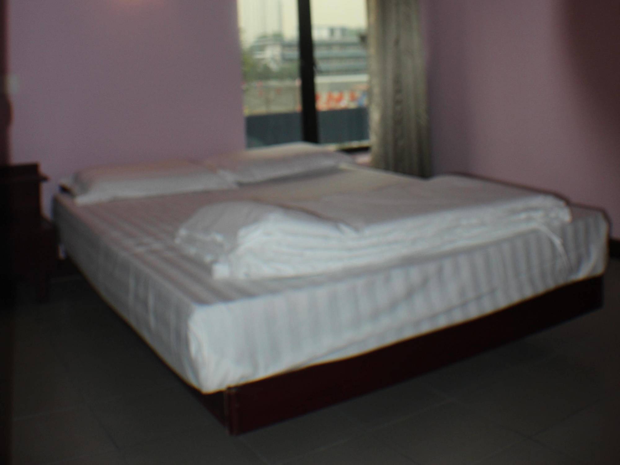 Birdnest Guesthouse, Gaia Rooftop Cafe Куала Лумпур Екстериор снимка